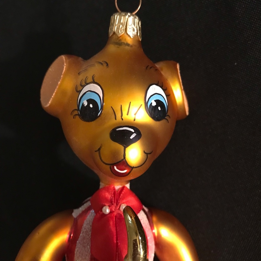 Radko Mouse playing Saxophone Italian - Picture 2 of 5